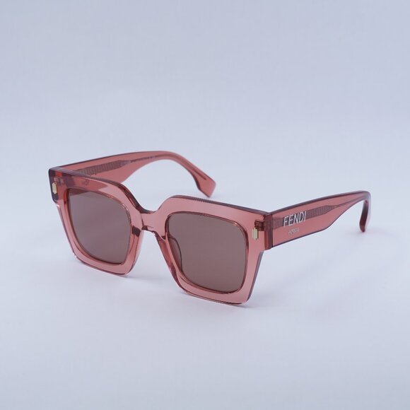 Fendi FE40101I 72S Sunglasses Transparent Coral Square Frame, Bordeaux Lenses - Picture 1 of 11